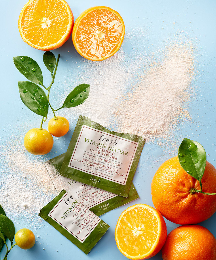 Fresh nails it again with their smart packaging and divine fragrance in their new Glow Powder mask